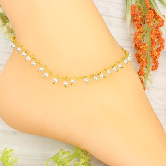 "Handmade Anklet – Elegant & Delicate Jewelry for Women | UNVRC1718 - Picture 9 of 10